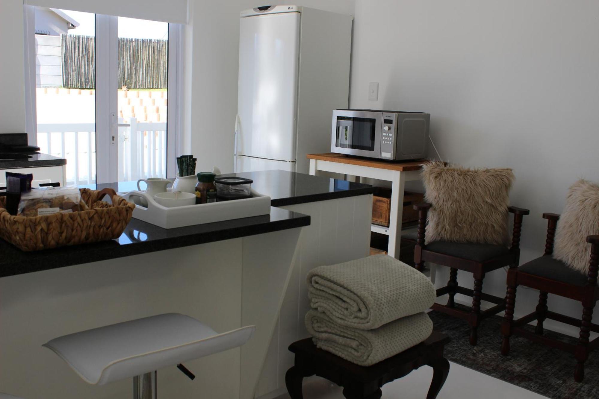 Nivenia Beach House Bettys Bay Exterior photo